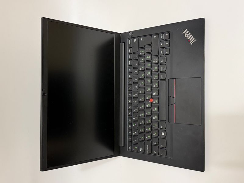 Ноутбук Lenovo ThinkPad E14 Gen 3 Black Б/В 2810 фото Ноутбук Lenovo ThinkPad E14 Gen 3 Black Б/В 2810 фото