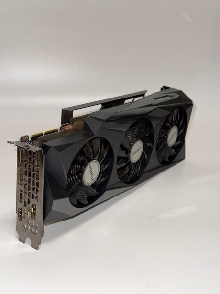 Відеокарта GIGABYTE GeForce RTX 3090 GAMING OC 24G Б/В 1818 фото